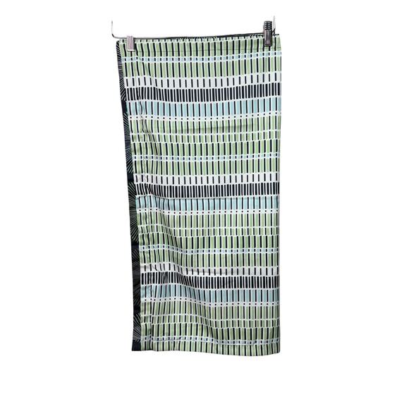 Style & Co Home Euro Pillow Sham Set of 2 Button Closure Reversible 27” x 27” - Picture 3 of 8